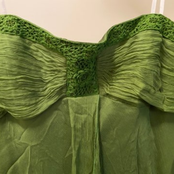 Sz 12 Strapless dress Laundry by Shelli Segal - Picture 4 of 4